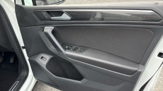 Volkswagen Tiguan 1.5 TSI 150 Elegance 5dr DSG Petrol Estate